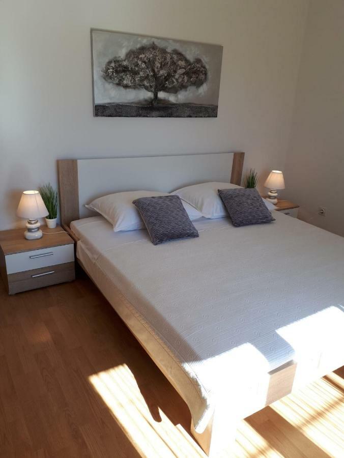 Cozy Apartment Josipa Privlaka  Exteriör bild